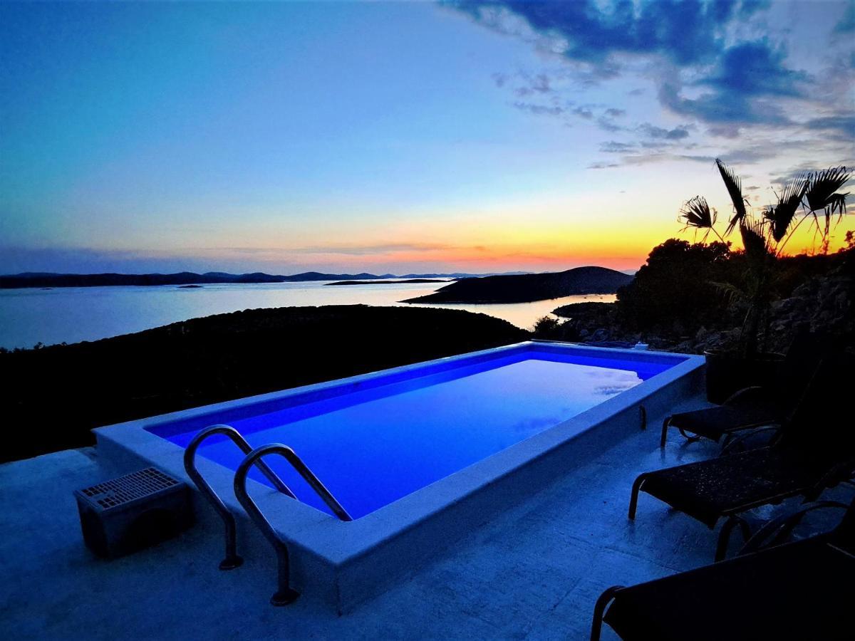 Villa Robinson Tkon Exterior photo